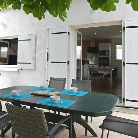 Semesterbostad Sous Le Marronnier - Maison Pour 4 Avec Jardin Royan