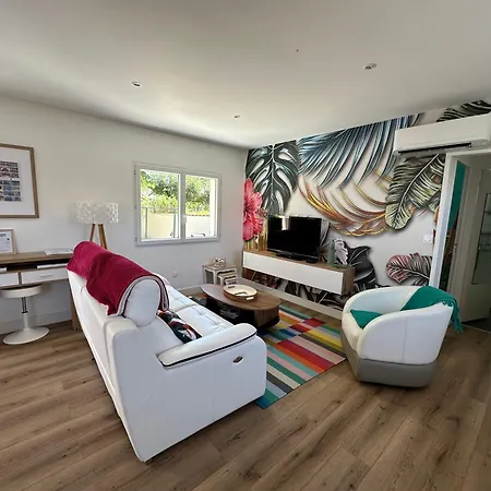 Sous Le Marronnier - Maison Pour 4 Avec Jardin * Royan